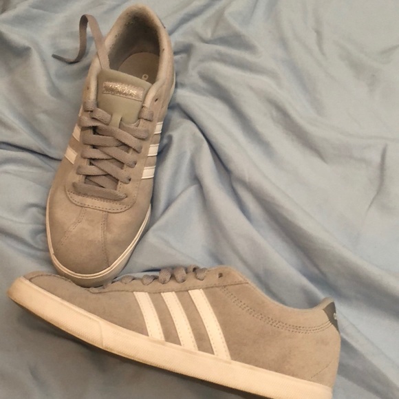Adidas zapatos zapatillas de deporte gris poshmark tamaño 75 Adidas zapatos zapatillas de deporte gris poshmark tamaño 75